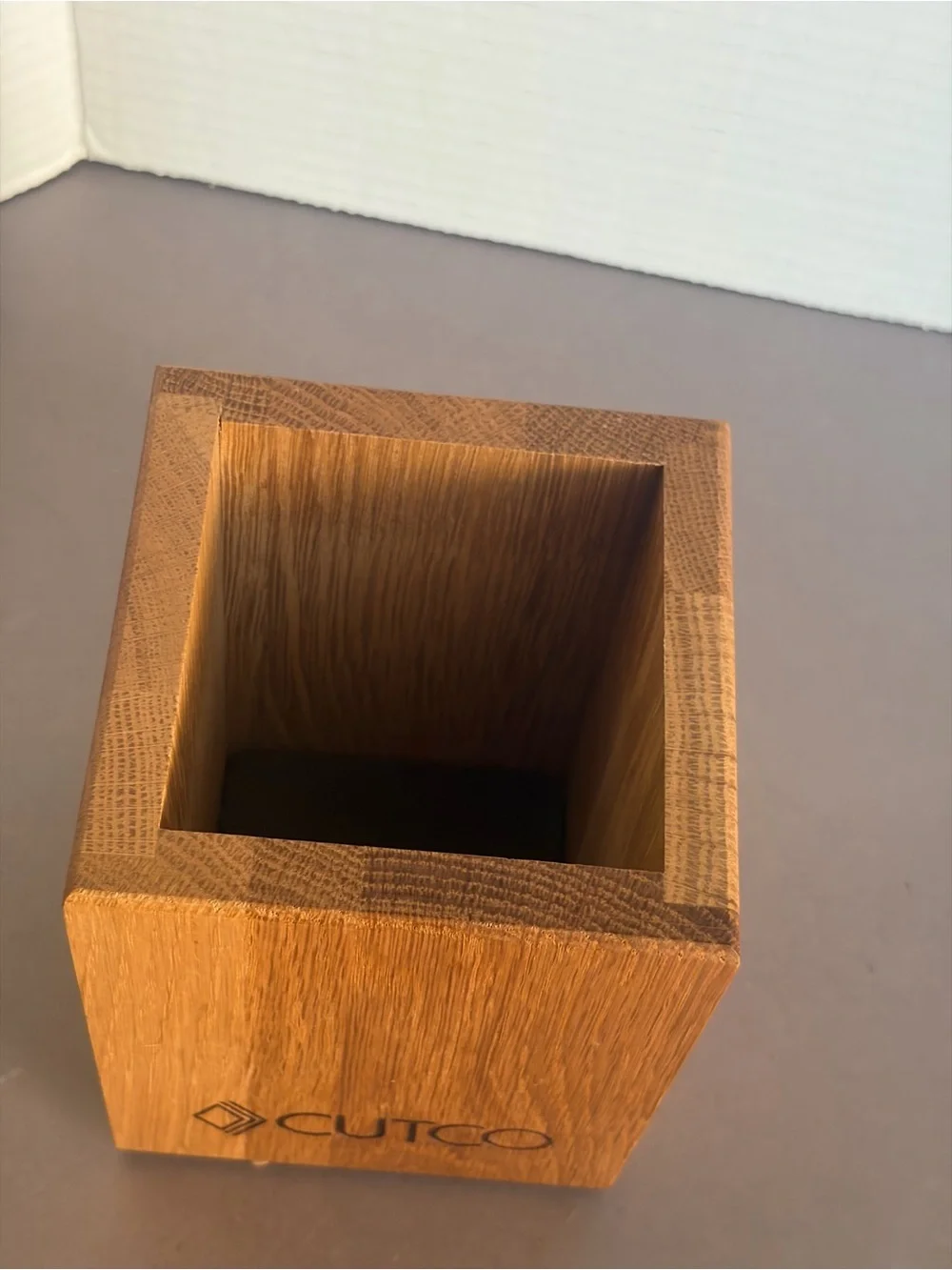 Cutco Wooden Bamboo Utensil Holder - Warm Brown